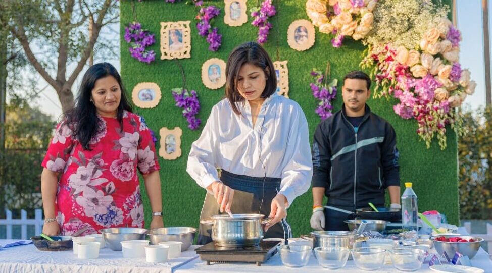 Harshita Kakwani cooking at a pop up